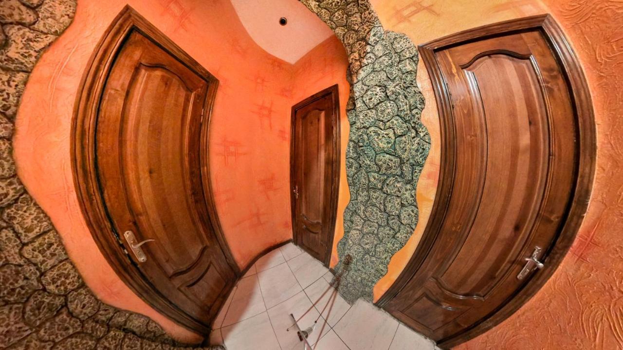La Vitalie Guest House Chisinau Eksteriør bilde