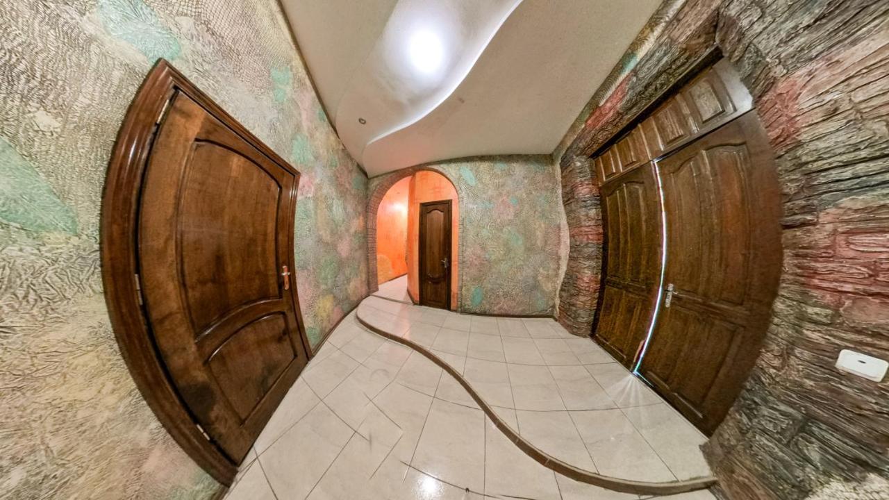 La Vitalie Guest House Chisinau Eksteriør bilde