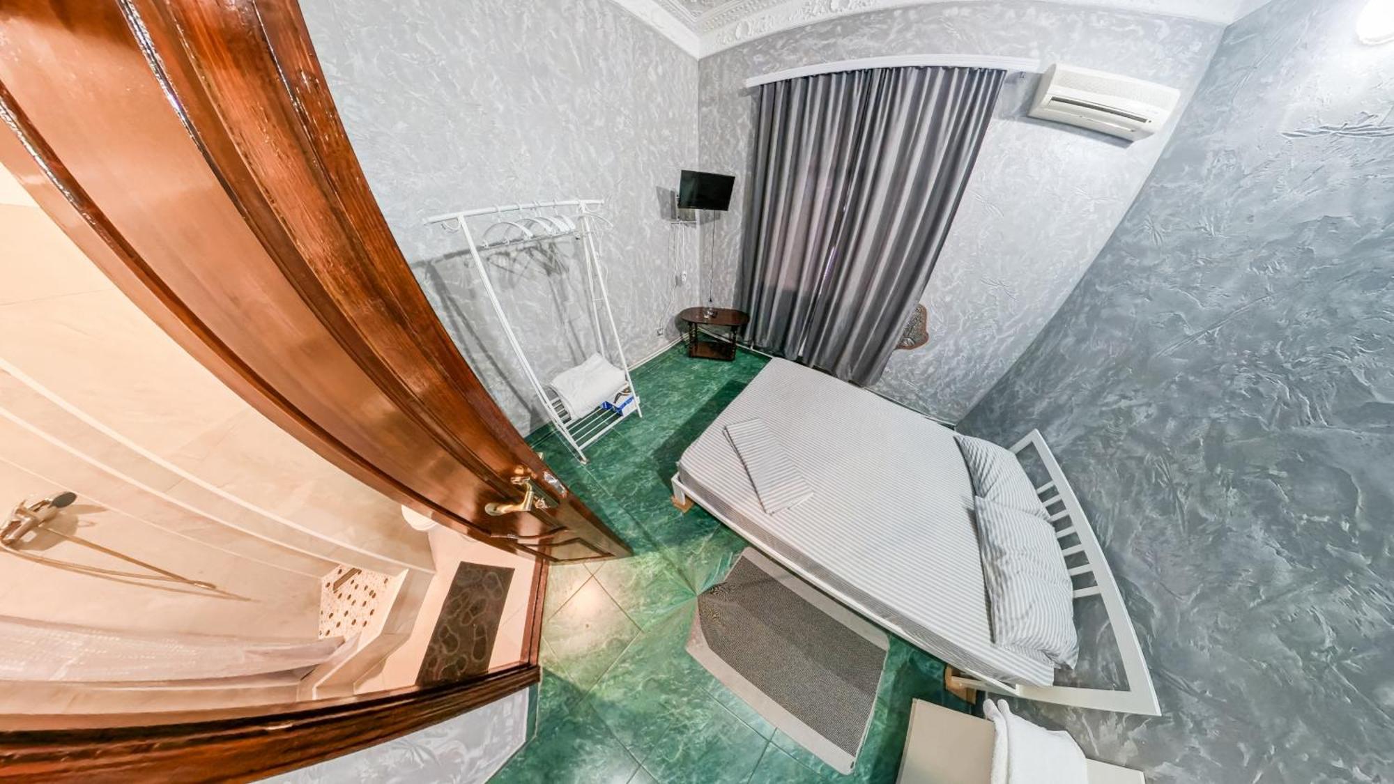 La Vitalie Guest House Chisinau Eksteriør bilde